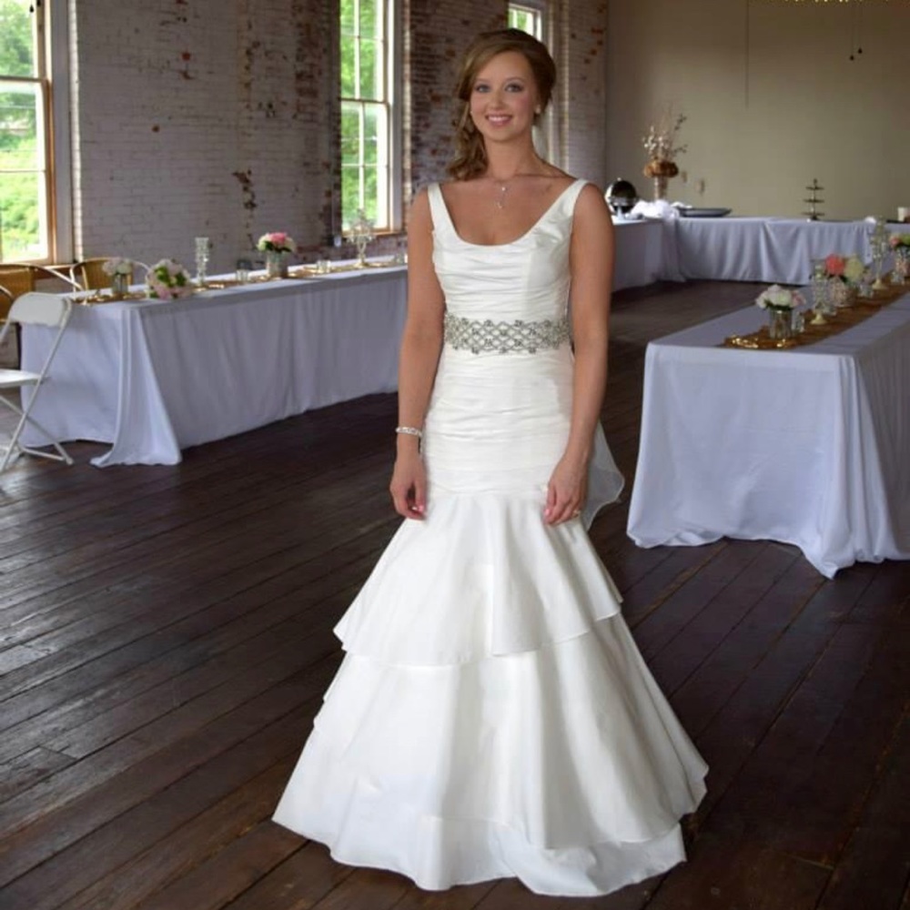 Wedding Dress with train that bustles